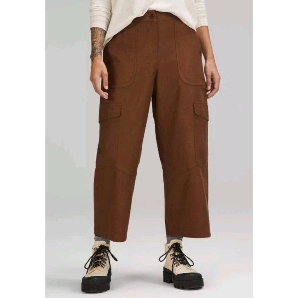 Lululemon Light Utilitech Cargo Pocket High Rise Pant Size 27 Cinnamon